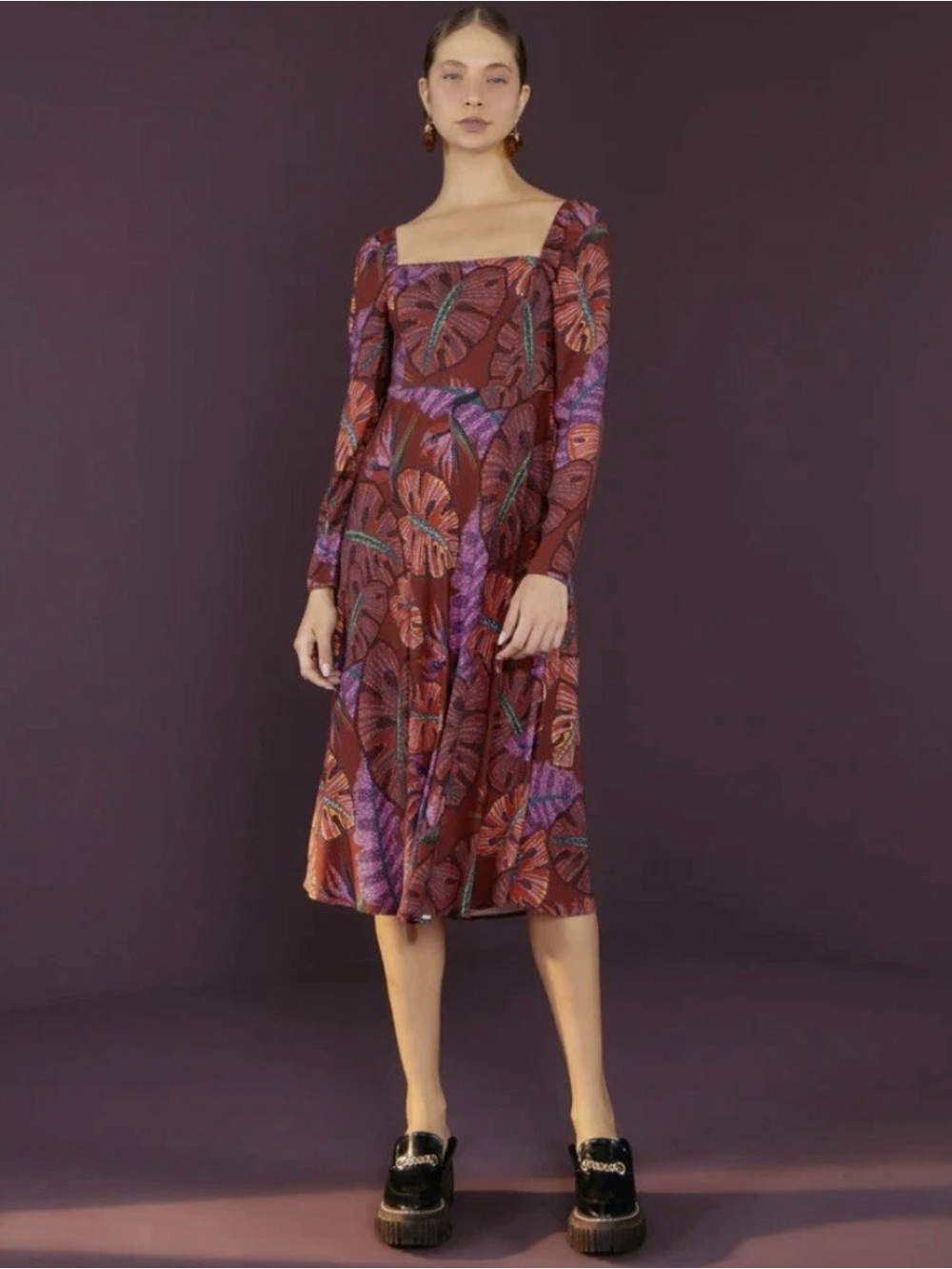 Farm Rio Midi Dress Red Delicate Leaves Sz M Smocked Colorful Long Sleeve boho